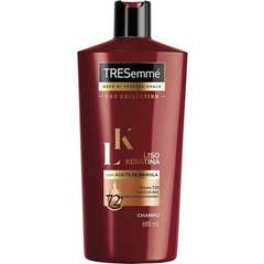 TREsemmé Liso Keratina Champô Anti Frizz 685ml
