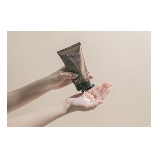 Benton Snail Bee High Content Face Lotion Tube 120ml