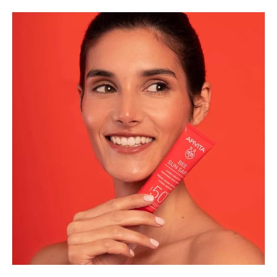 Apivita Bee Sun Safe Creme Hidratante Facial Spf50 50ml Apivita Bee Sun Safe Creme Hidratante Facial Spf50 50ml