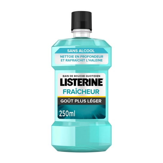 Johnson Listerine Fresh Mouthwash 250 ml