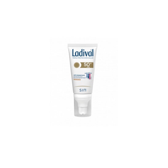Emulsão protectora Ladival® anti-manchas SPF50+ com cor 50ml