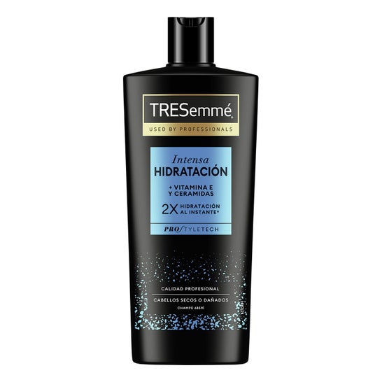 TRESemmé Intensa Hidratação Champô 685ml