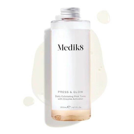 Medik8 Press & Glow Refill 200ml Medik8 Press & Glow Refill 200ml